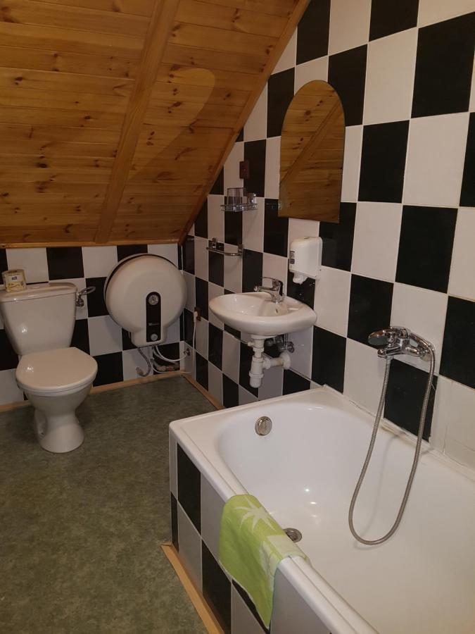 Hostinec Selsky Dvur Zbiroh Buitenkant foto