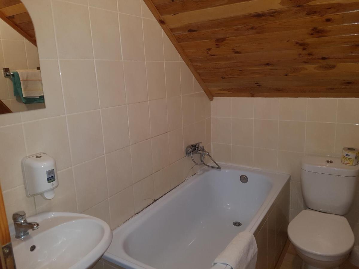 Hostinec Selsky Dvur Zbiroh Kamer foto